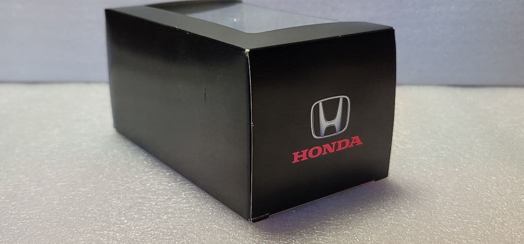 【 全国送料無料 】未使用！ ディーラー特注 NBOX ミニカー ケース付 黄色