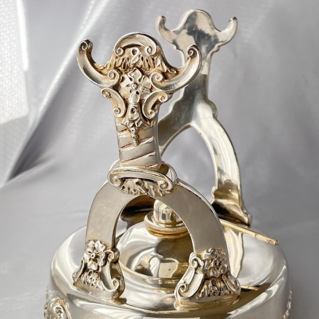 ティーケトル スタンド / バナー【シルバープレート】華麗！！