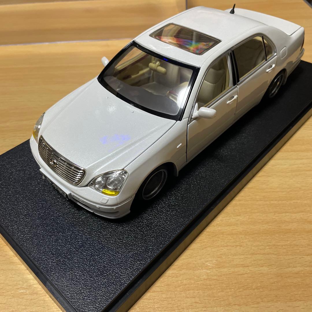 セルシオ　レクサスミニカー