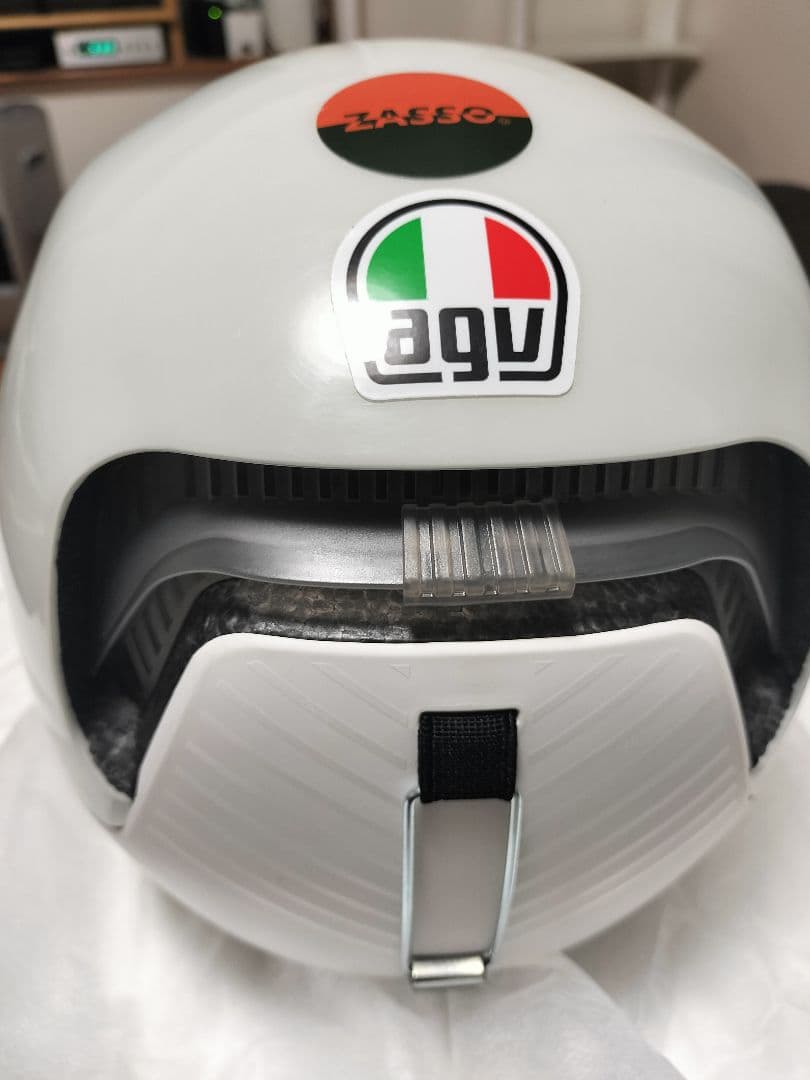 売切り値下げ　Dainese AGV グレー ヘルメット