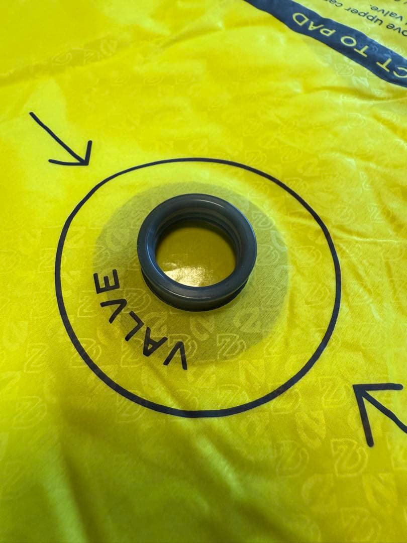 美品！ NEMO ニーモ　スリーピングマット