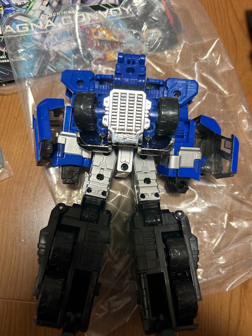 トランスフォーマー　マグナコンボイ　 e-HOBBY限定　オプティマス