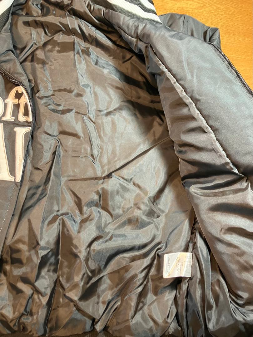 マジェスティック　ソフトバンクホークス　スタジアムジャンパー　Lサイズ