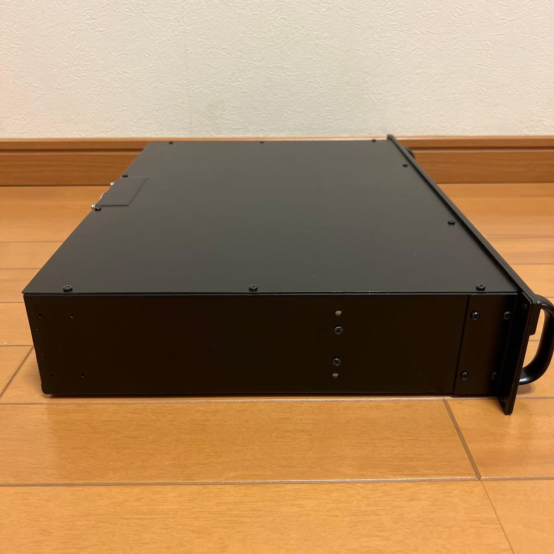 ❶Hartke LH1000 ベースアンプ ❷❸スピーカー❹ラック同時ご購入