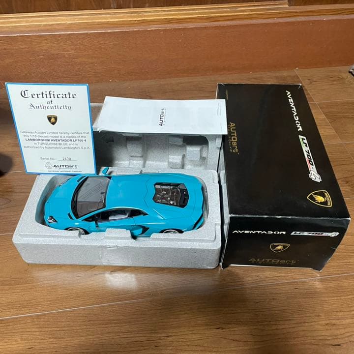 オートアート1/18 ランボルギーニ AVENTADORLP700-4 カスタム