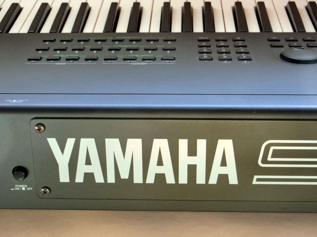 YAMAHA SY99 76鍵シンセサイザー FM ＋ PCM