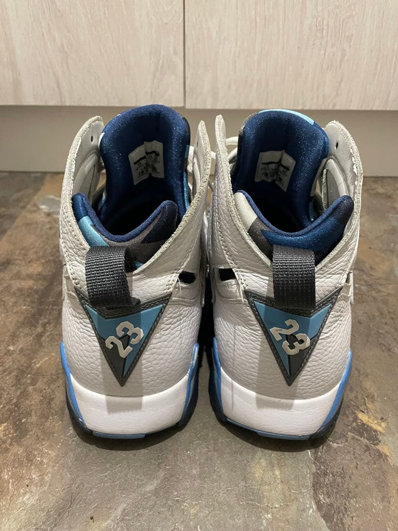 Jordan Air Jordan 7 ホワイト/フレンチブルー