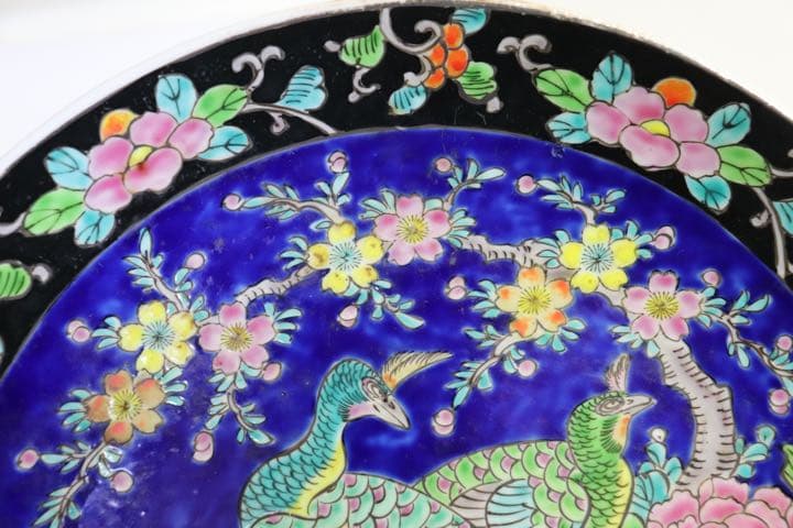 時代　粉彩大皿　孔雀牡丹　送料込み1124
