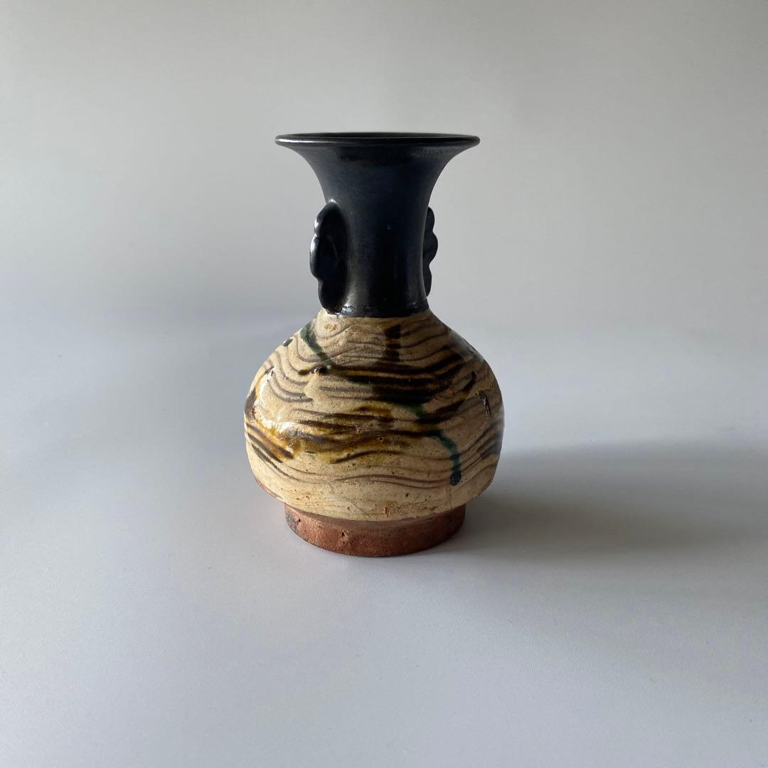 古唐津 唐津焼 岸岳系 花瓶 花器 花入れ 仏花瓶