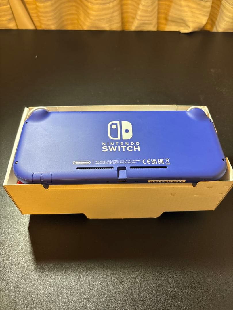 Nintendo Switch Lite 青色 未使用に近い