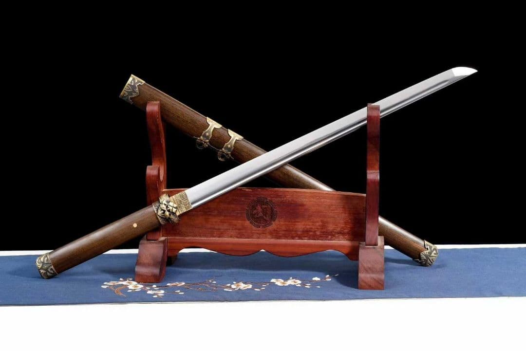 【虎頭直刀】古兵器 武具 刀装具 日本刀　模造刀 居合刀 武士道 鑑賞用 美術刀