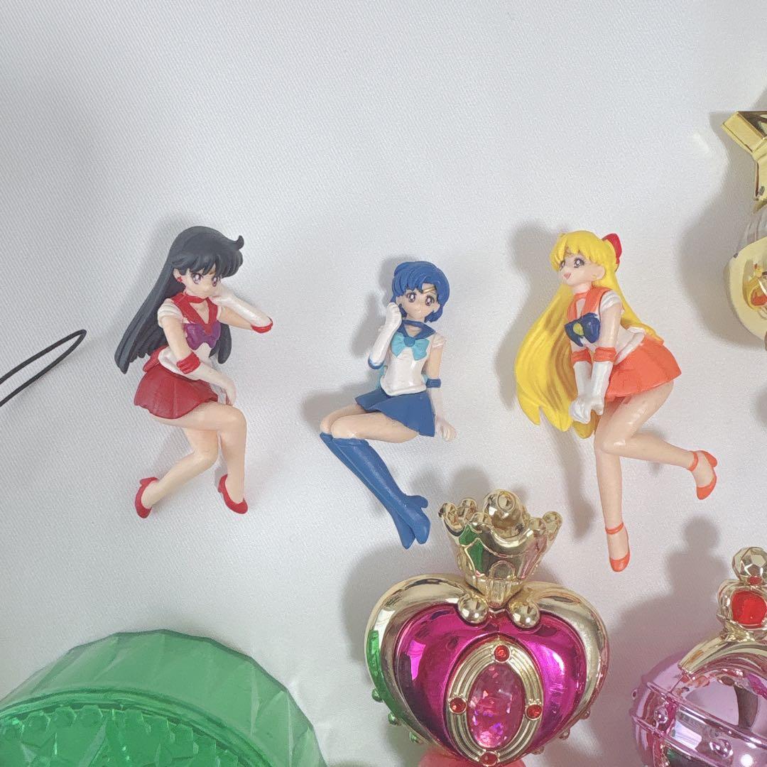 セーラームーン　ガチャ