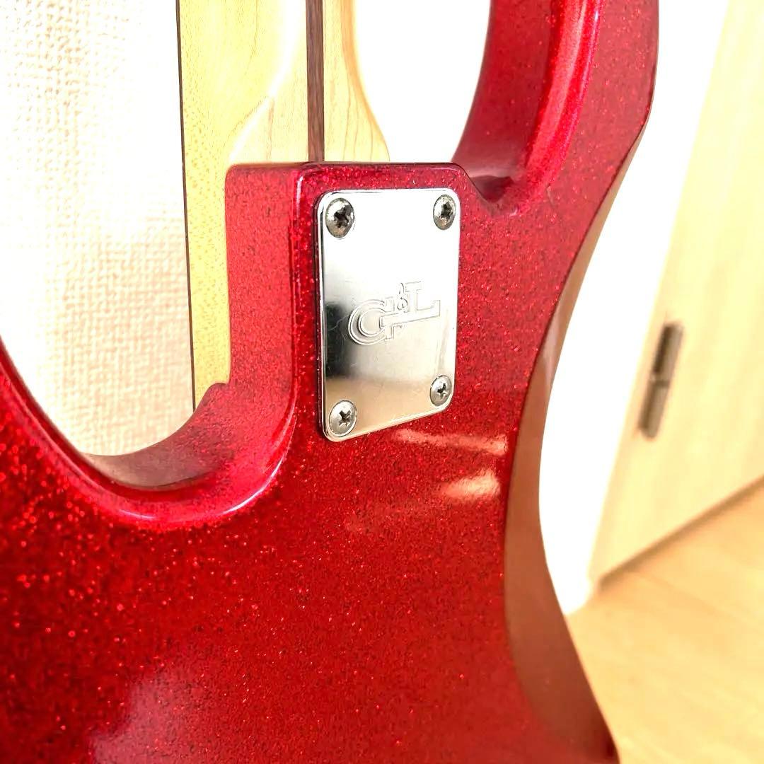 GTL-2000 BASS レッドエレキベース