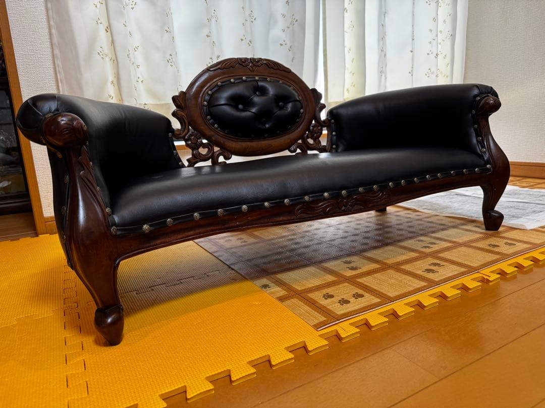 アンティーク黒革ソファ（ドール用）お値引中
