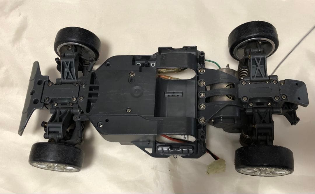 ジャンク品 タミヤ ポルシェ 911 GT1(プロポ付き)