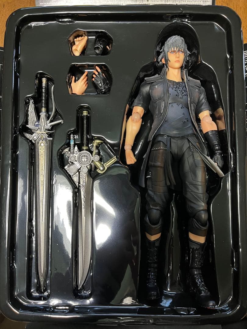 PLAY ARTS改 FINAL FANTASY XV ノクティス