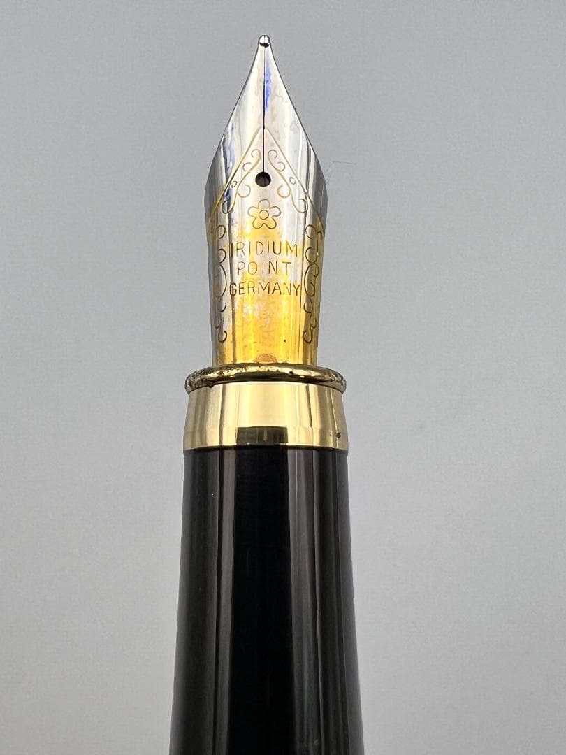 万年筆　蒔絵　龍虎　波鳥図　螺鈿装飾　3本セット