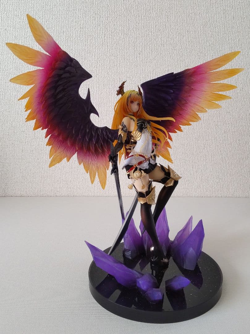 神撃のバハムート ダークエンジェル・オリヴィエ フィギュア