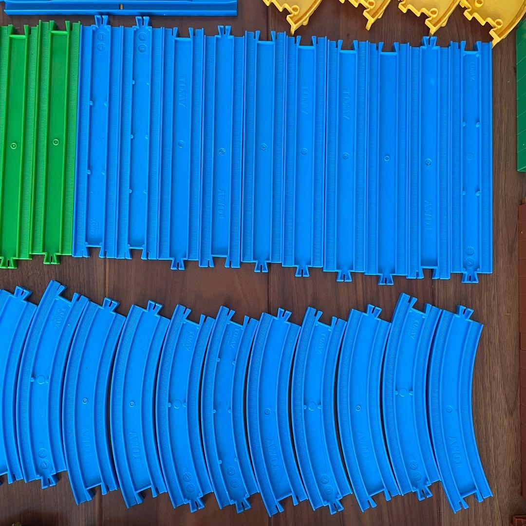 トミカ・プラレール大量まとめ売り