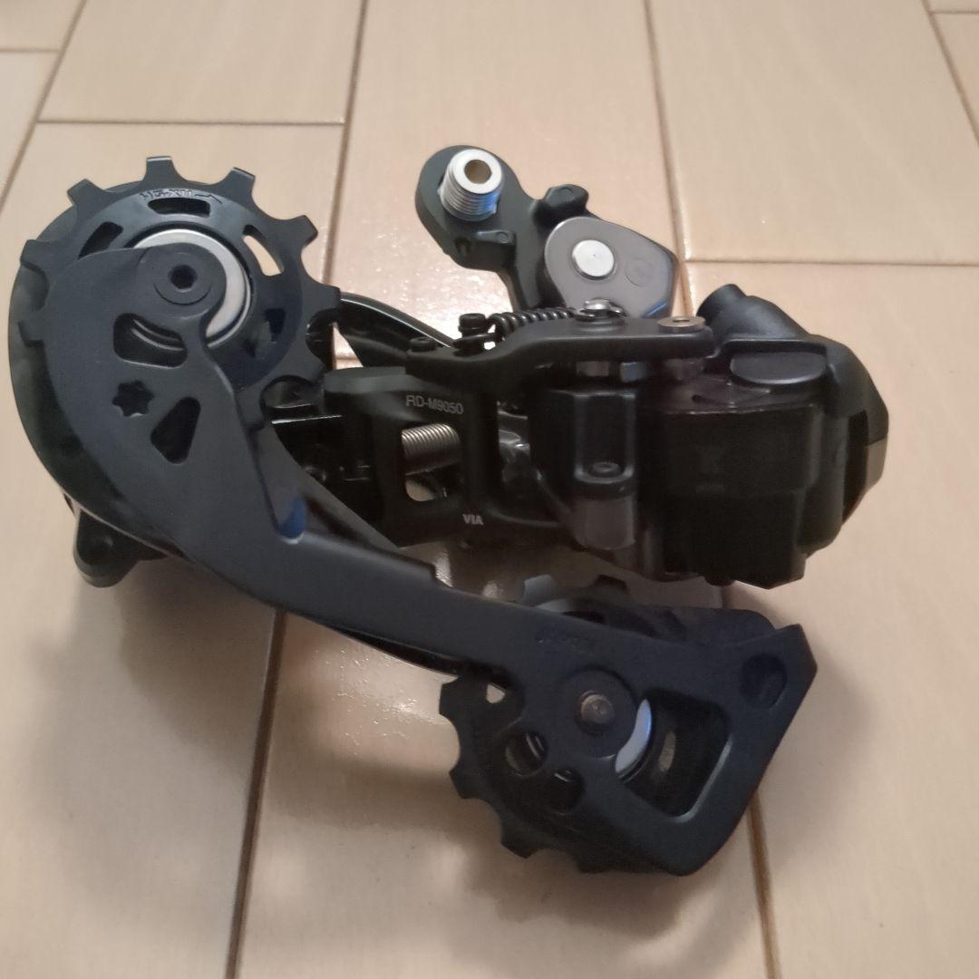 Shimano RD-M9050 Di2 リアディレイラー XTR
