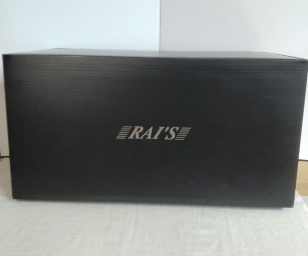 400台限定　RAI’S 1/18 トヨタ　センチュリー　GZG50