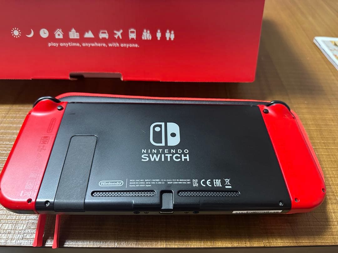 Nintendo Switch 本体 赤/黒 Joy-Con付き