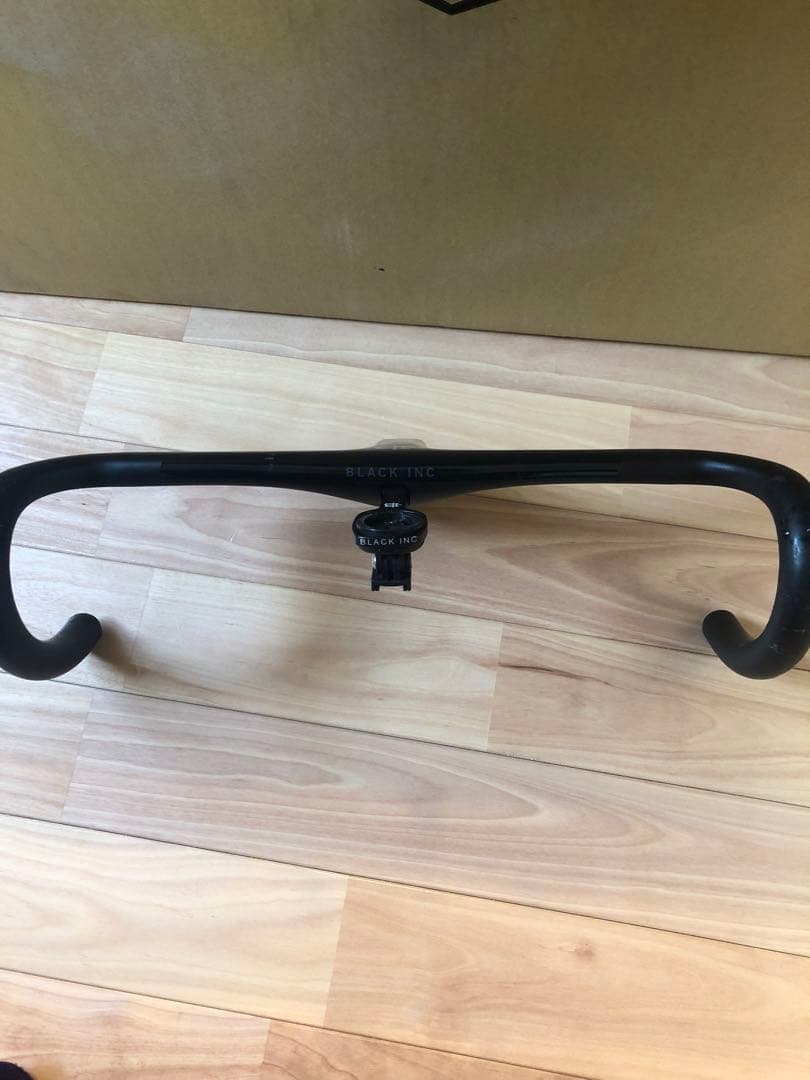BLACKINC 一体型カーボンハンドル