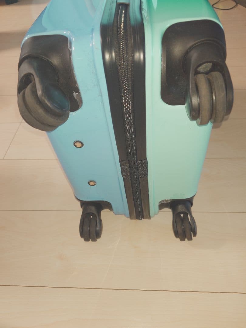 ☆サンリオ　スーツケース　☆