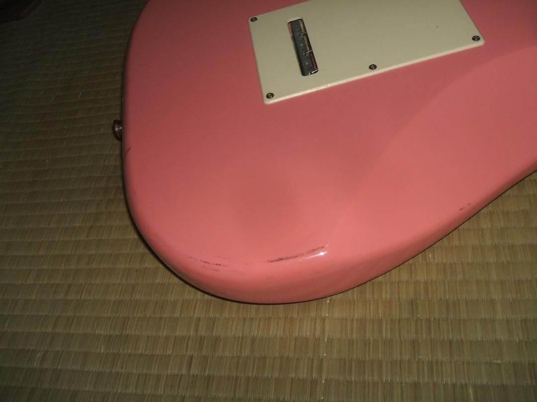 Tony Smith エレキギター　ストラトキャスター ピンク色ボディ