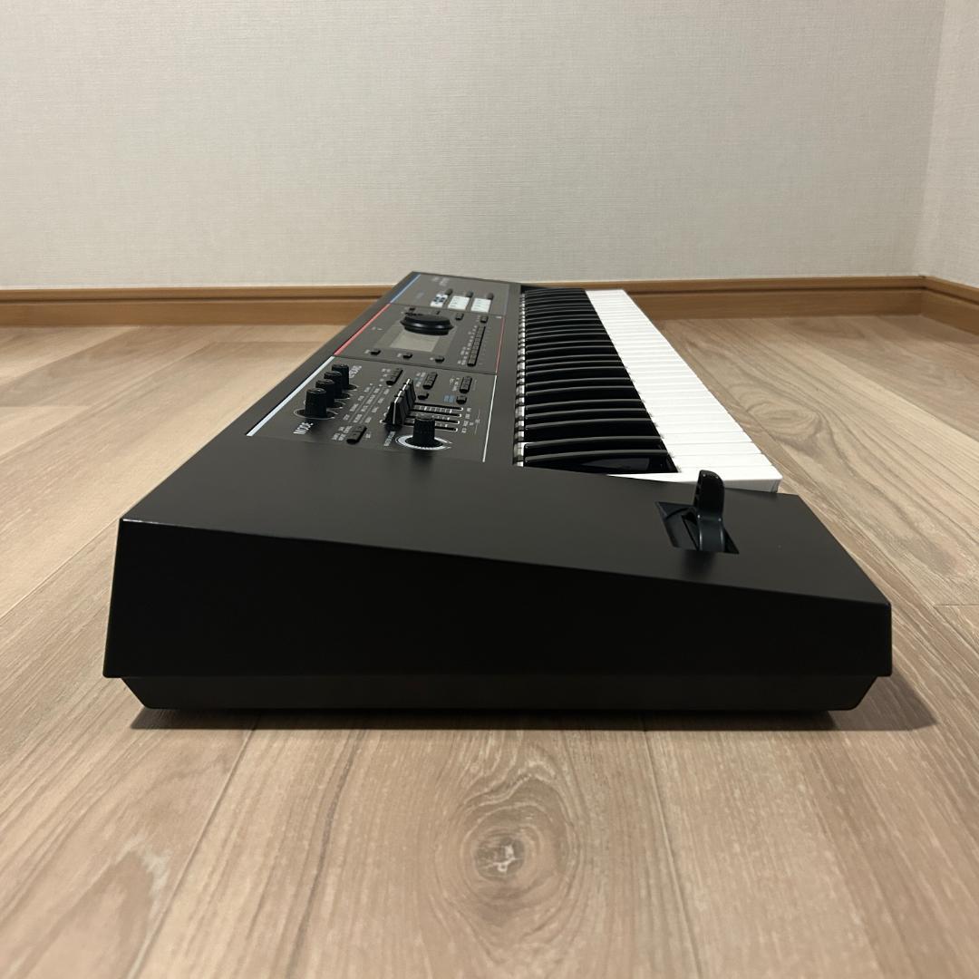 【ソフトケース付き】Roland JUNO-DS シンセサイザー 61鍵