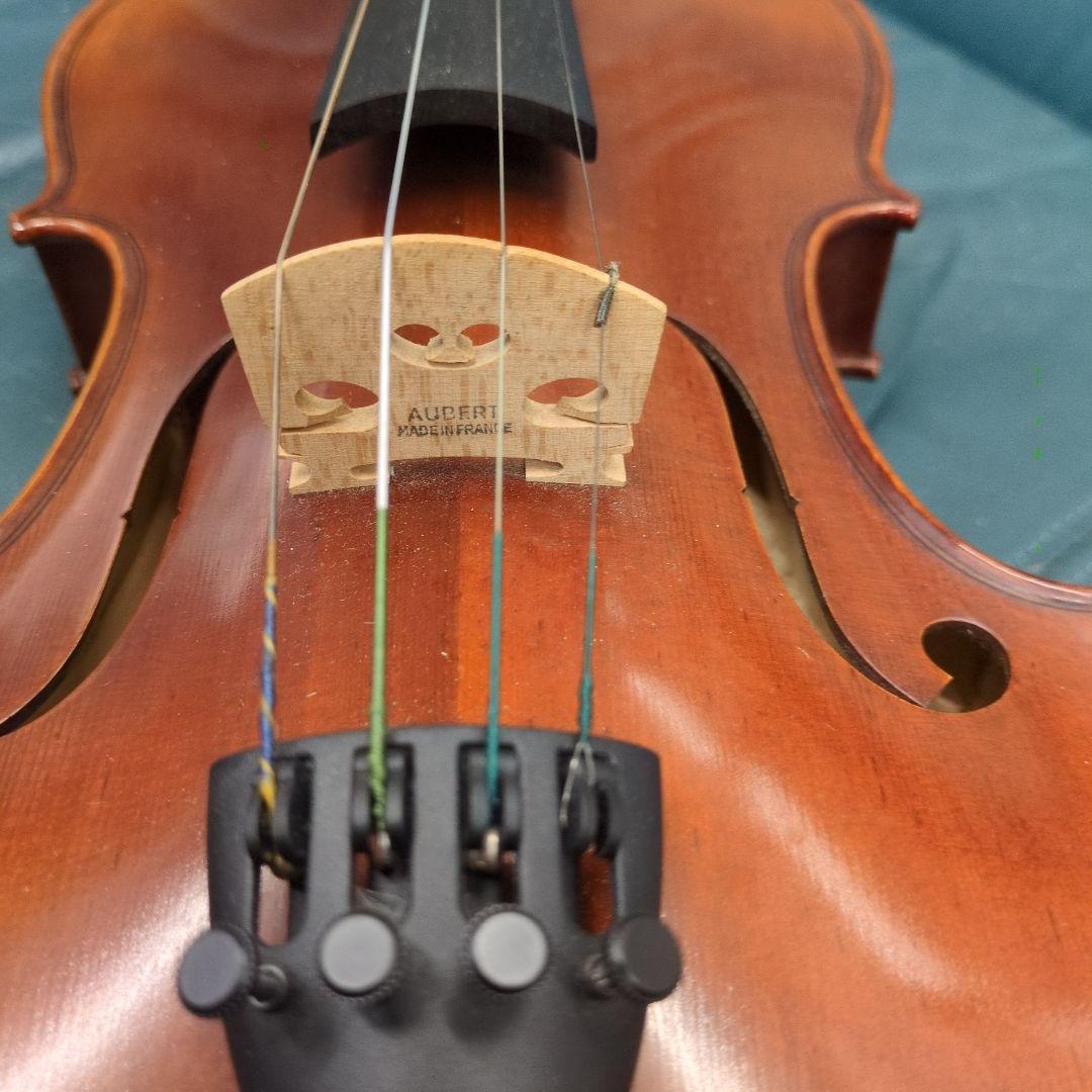 YAMAHAのバイオリン