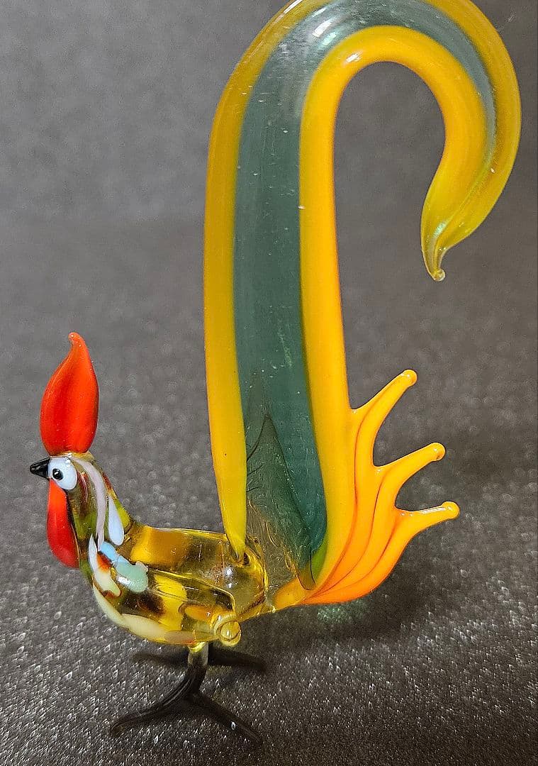 【繊細緻密なガラス細工❗】北欧アンティーク　色ガラス製　2羽のニワトリ　鶏　置物