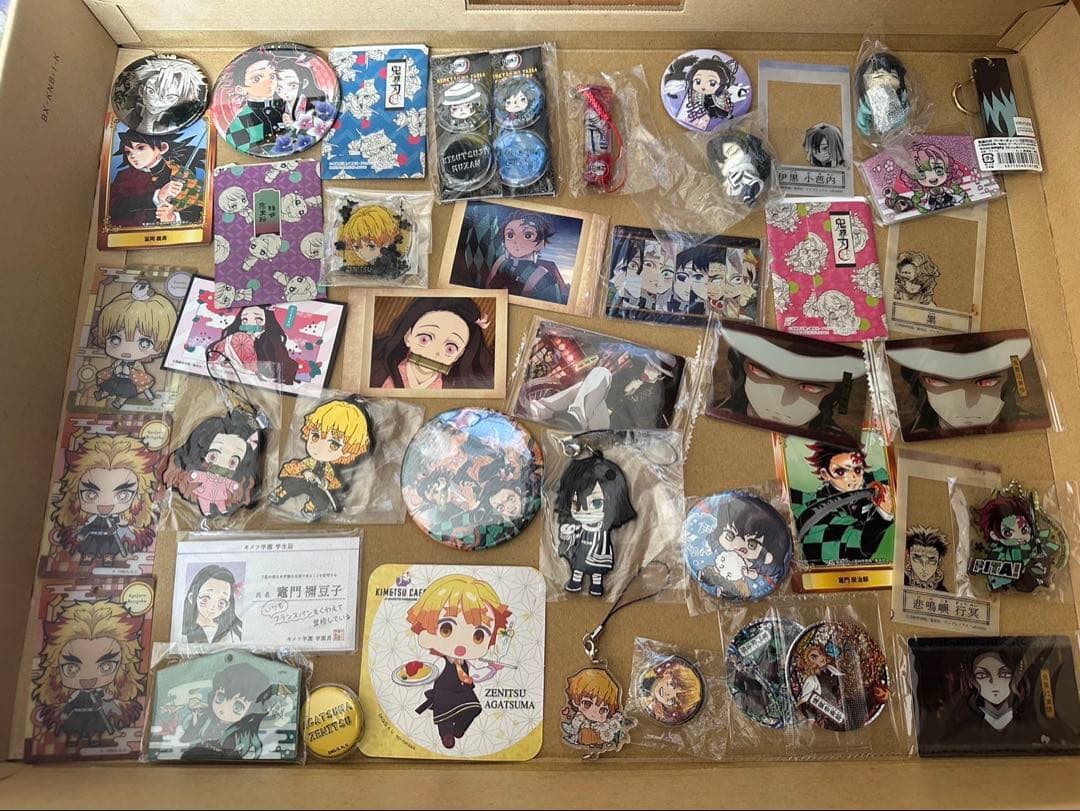 大量　アニメ　グッズ　まとめ売り　800点