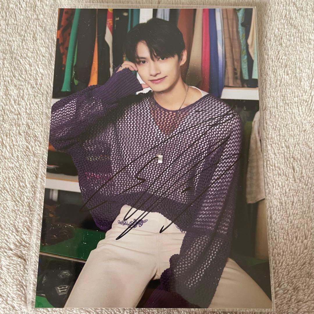 SEVENTEEN ジュン 直筆サイン入り生写真