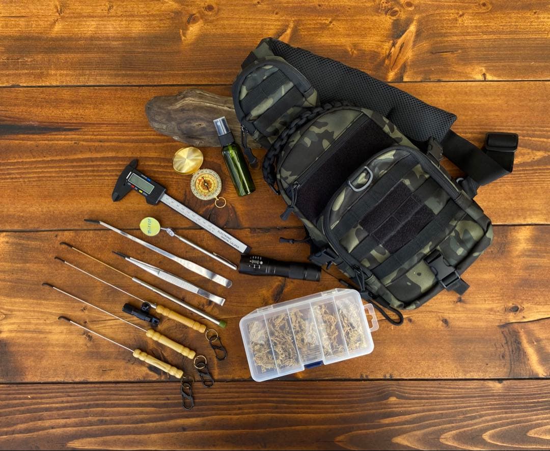 クワガタ採集セット　迷彩柄　オリジナル掻き出し棒　デジタルノギス　採集ケース