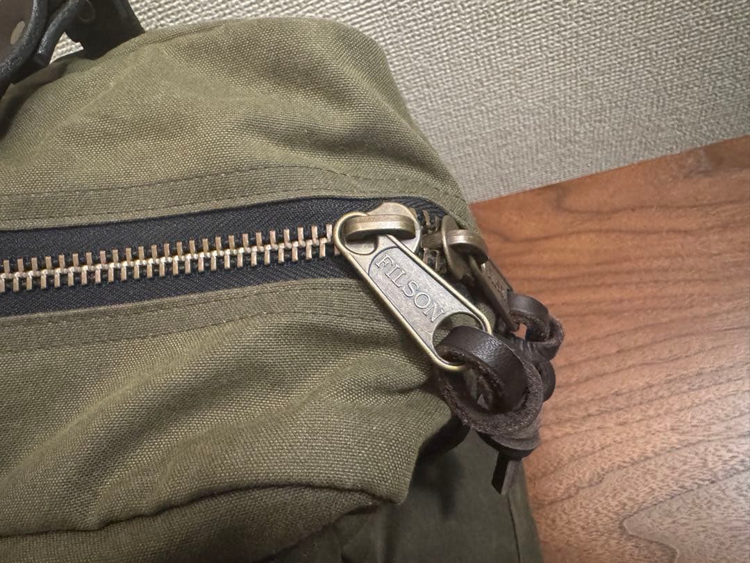 旅行かばん・小分けバッグ Filson 48 hour duffle bag