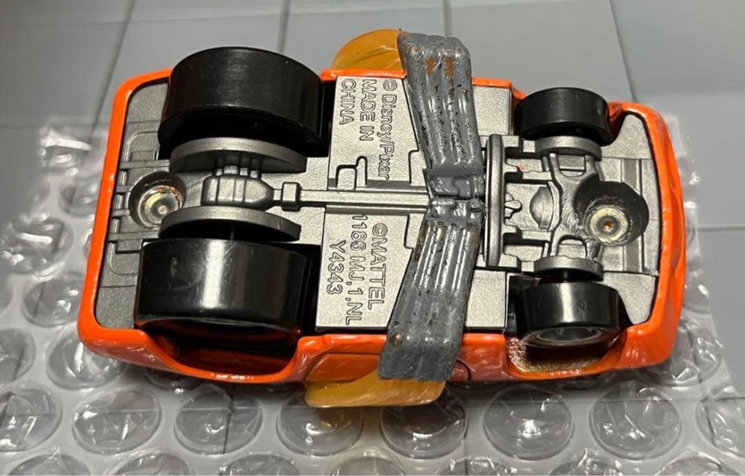 カーズ ピータービルト スノットロッド マイルズアクセルロッド ダッツジャミン