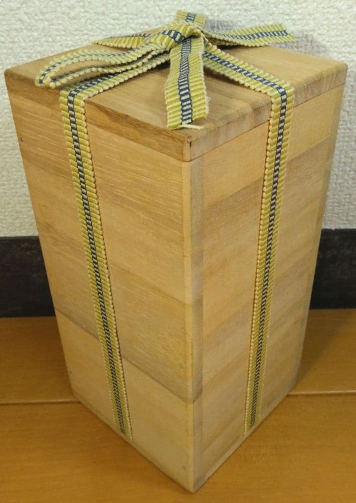 人間国宝 金城次郎 魚徳利 栞 共箱 無傷 壷屋焼 壺屋焼 やちむん 魚紋徳利