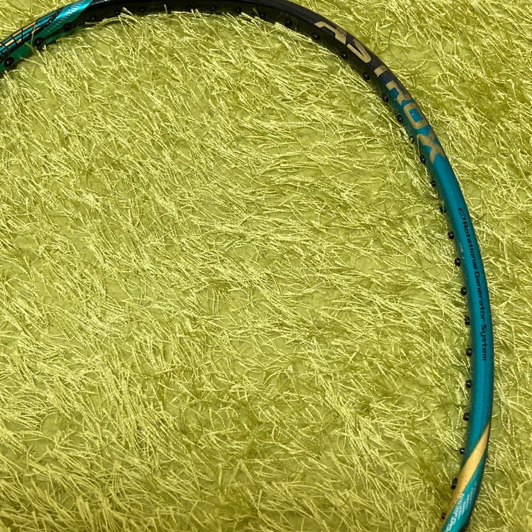 【良品】YONEX アストロクス88s pro 4U G6