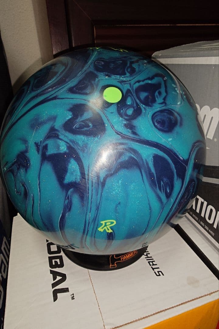 ビッグフットハイブリッド　15ポンド　ラディカル