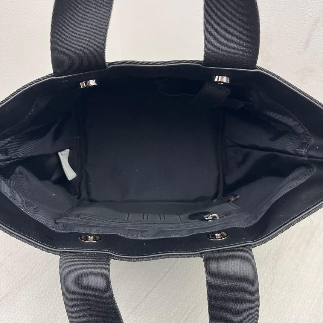 MARK&LONA マークアンドロナ ラウンドバッグ カートバッグ 迷彩ブラック