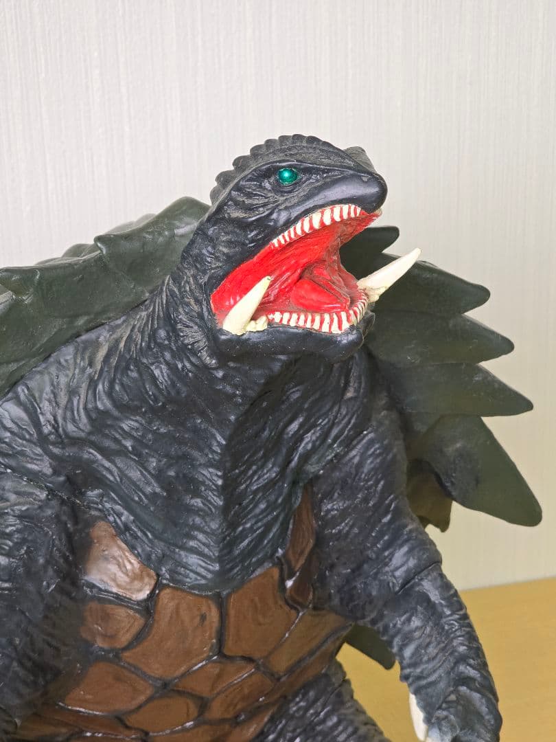ガメラ フィギュア 高さ約52cm