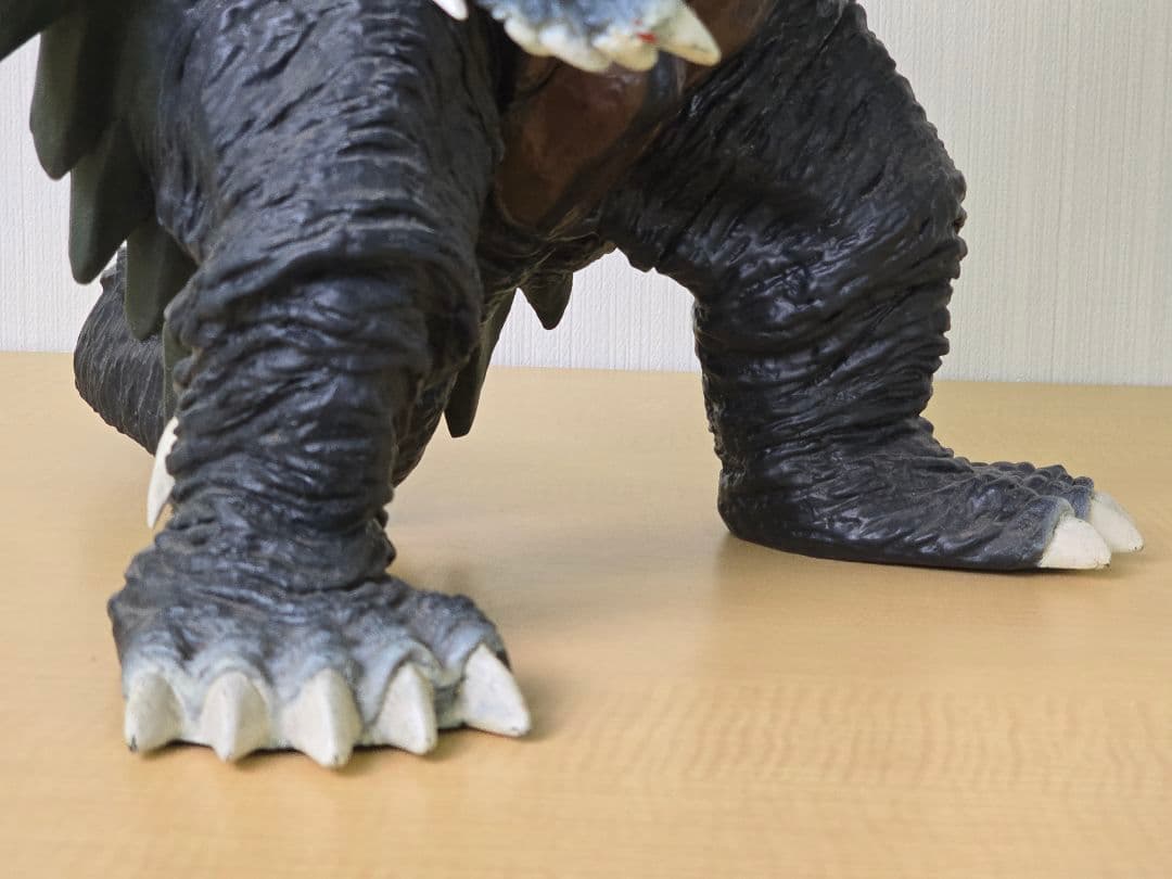 ガメラ フィギュア 高さ約52cm