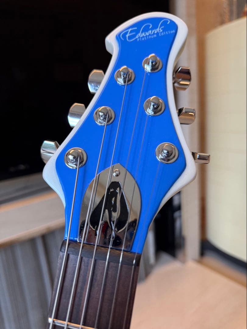 初音ミク　ギター　雪ミク　 MIKU　エドワーズ　E-STREAM