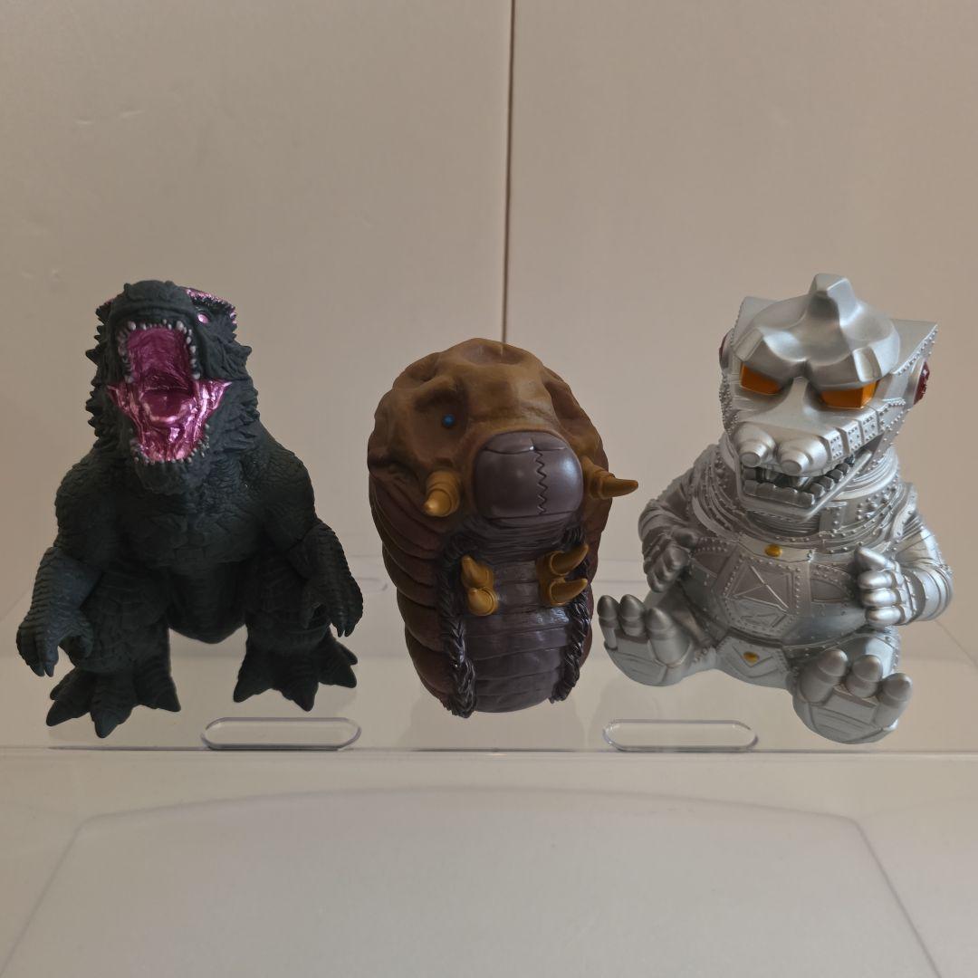 怪獣シリーズ 鎮座獣 ゴジラ　ガメラ　キングギドラ　メカゴジラ　15点セット