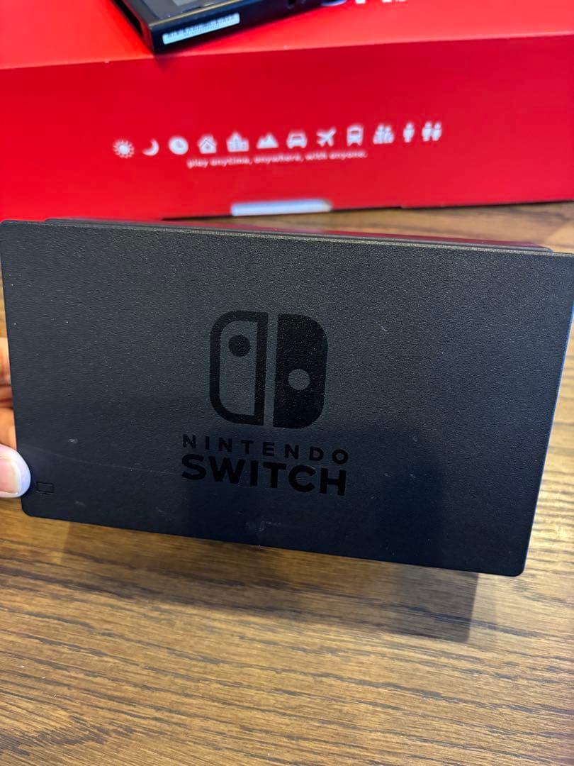 Nintendo Switch 本体 Joy-Con付き 赤箱