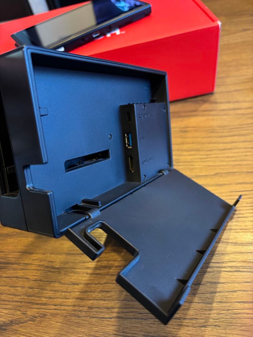 Nintendo Switch 本体 Joy-Con付き 赤箱