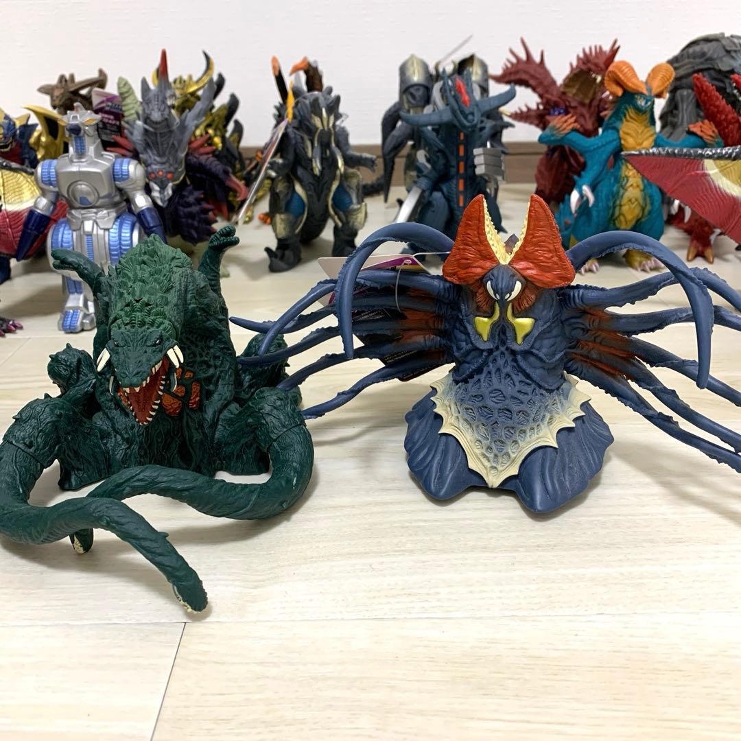 ウルトラマン 怪獣 フィギュア 23体セット