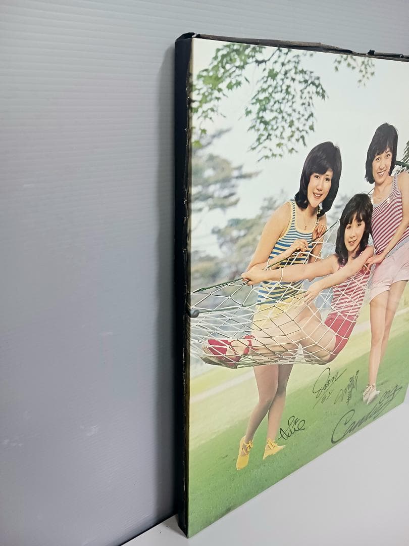 昭和レトロ！当時物『キャンディーズ』木製 ポスターパネル 57×49×2.5cm