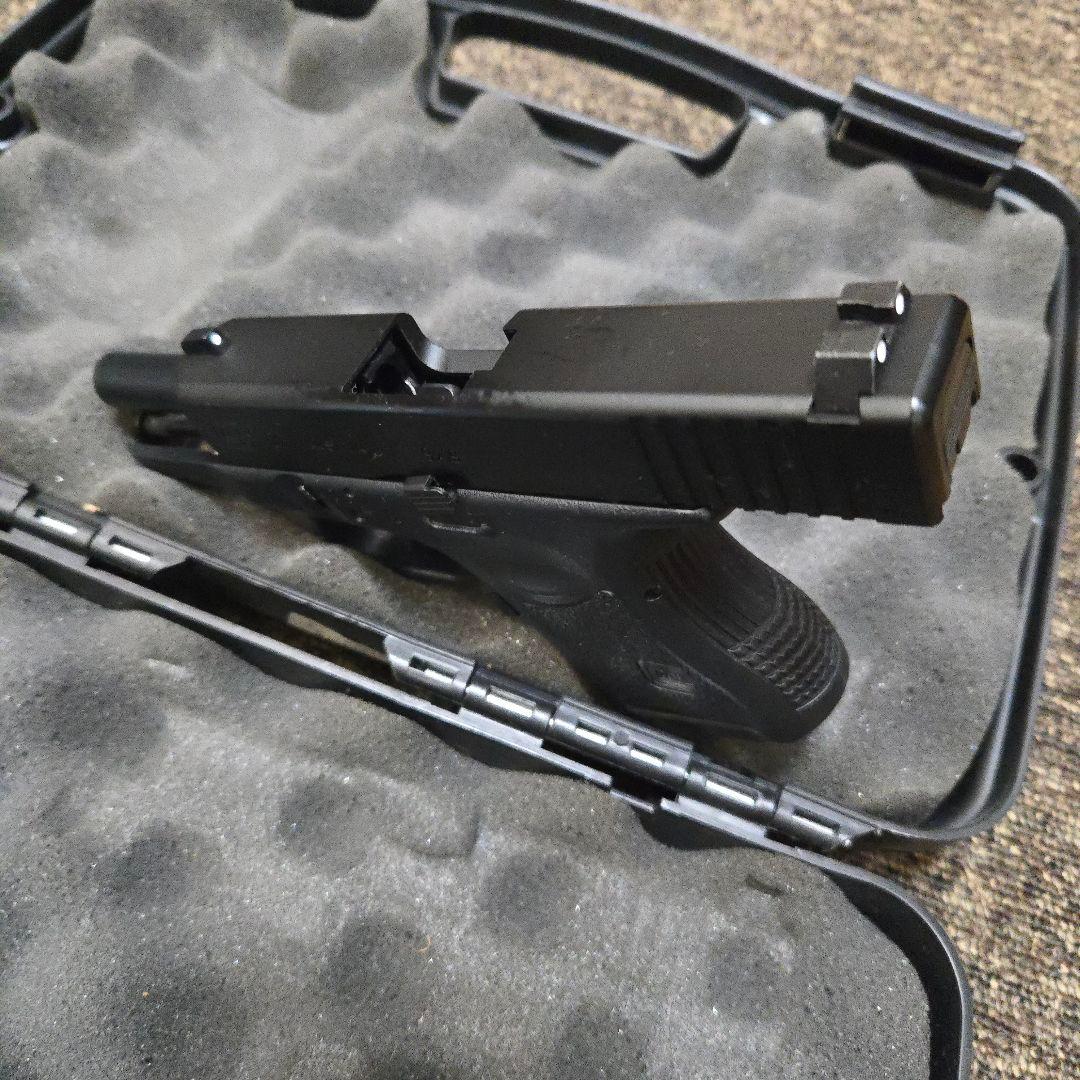 東京マルイGLOCK 26 ガスガン ガンケース・BB弾ローダー・ガス予備缶あり